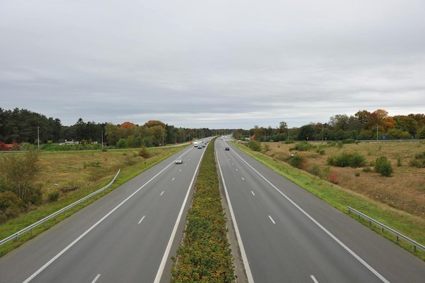 Comprehensive guide to seamlessly installing a remote start system in your british hybrid vehicle